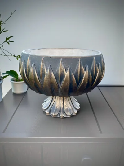 ZEYNEP Model Beton Saksı